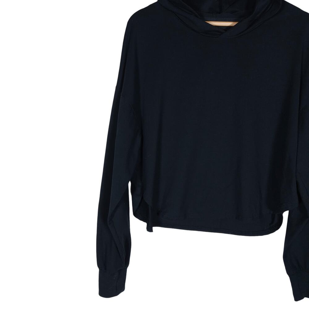 Gilly Hicks GO Womens Hoodie Medium Black Cropped Relaxed Fit Pullover Open Back - Picture 4 of 11
